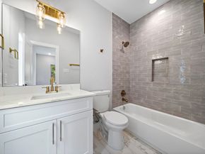 8414 Vogue Lane, Houston TX 77055