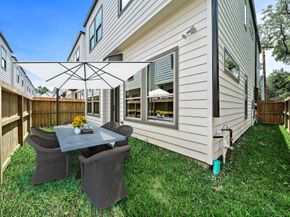 8414 Vogue Lane, Houston TX 77055