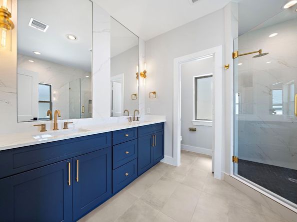 8414 Vogue Lane, Houston TX 77055