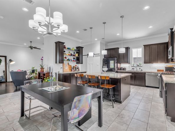 3009A Bell Street, Houston TX 77003