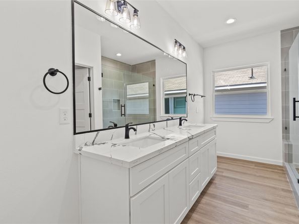 4102 Kewanee Street, Houston TX 77051