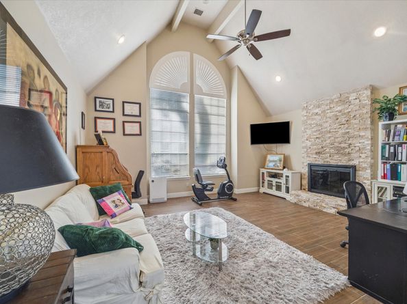 5303 Beaver Lodge Drive, Houston TX 77345