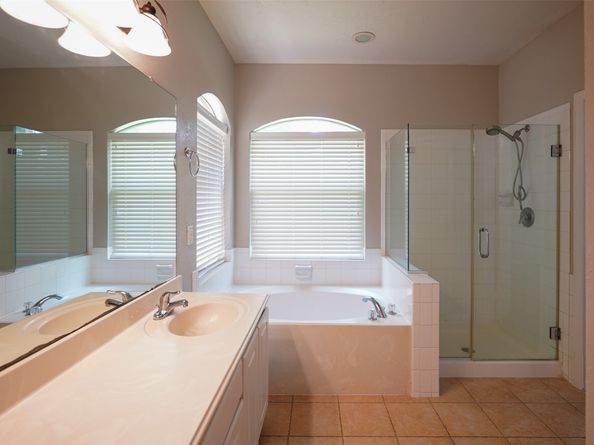 105 N Hollylaurel Circle, The Woodlands TX 77382