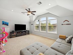 86 N Victoriana Circle, The Woodlands TX 77389