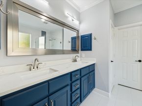 86 N Victoriana Circle, The Woodlands TX 77389