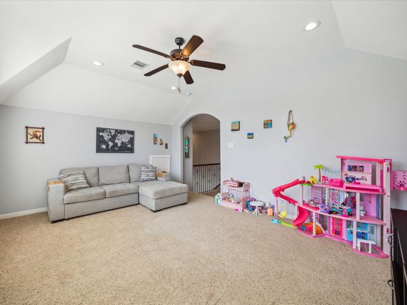 86 N Victoriana Circle, The Woodlands TX 77389
