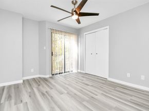 17202 Imperial Valley Drive 3, Houston TX 77060