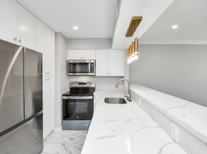 17202 Imperial Valley Drive 3, Houston TX 77060