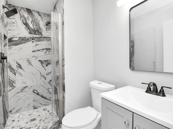 17202 Imperial Valley Drive 3, Houston TX 77060