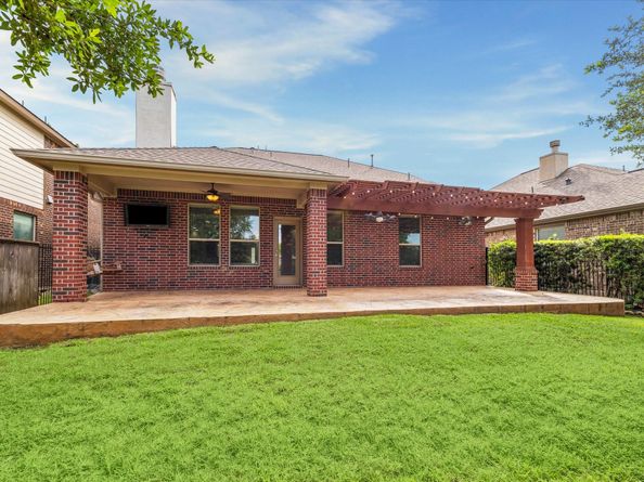 30 Black Swan Court, Magnolia TX 77354