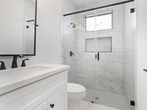 1124 Hogan Street, Houston TX 77009