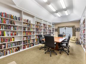 2803 Kings Crossing Drive 205, Houston TX 77345