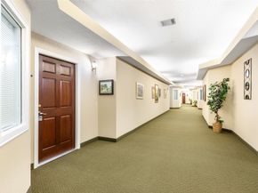 2803 Kings Crossing Drive 205, Houston TX 77345