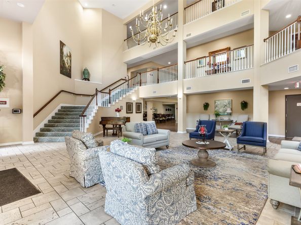 2803 Kings Crossing Drive 205, Houston TX 77345