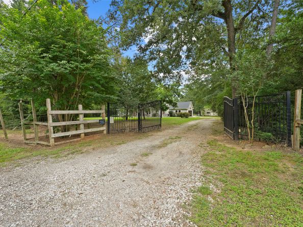 6803 E Treaschwig Road, Spring TX 77373