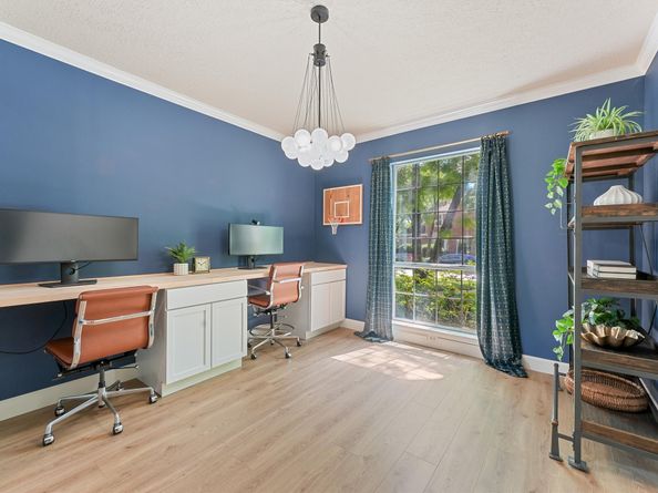1017 Oak Knoll Court, Sugar Land TX 77498