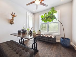 5121 Elysian Street, Houston TX 77009