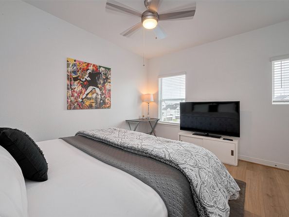 1615 Regents Gate Road, Houston TX 77055