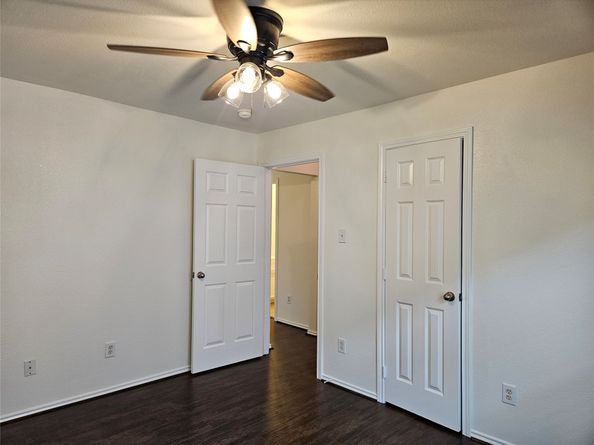 8039 Ellinger Lane, Houston TX 77040