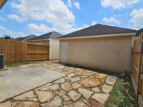 8039 Ellinger Lane, Houston TX 77040