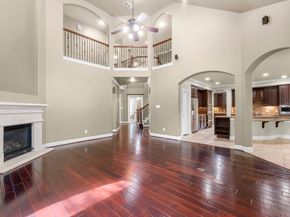 95 W Hullwood Circle, The Woodlands TX 77389