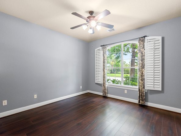 95 W Hullwood Circle, The Woodlands TX 77389