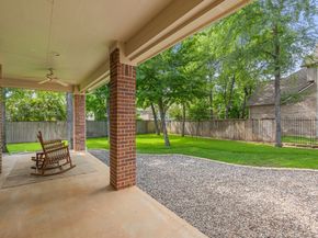 95 W Hullwood Circle, The Woodlands TX 77389