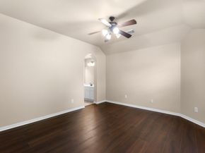 95 W Hullwood Circle, The Woodlands TX 77389