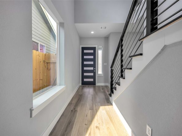 4923 Golden Forest Street A, Houston TX 77091