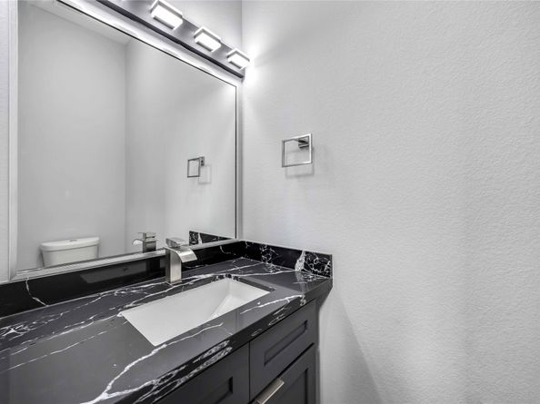 4923 Golden Forest Street A, Houston TX 77091