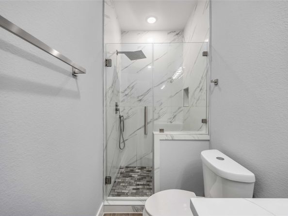 4923 Golden Forest Street A, Houston TX 77091