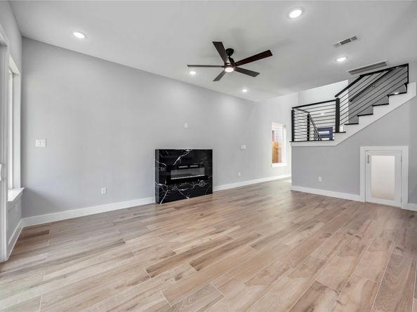 4923 Golden Forest Street A, Houston TX 77091