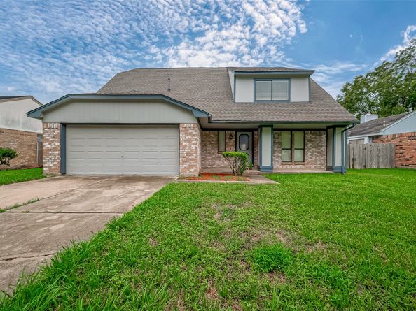 3022 Sam Houston Drive, Sugar Land TX 77479