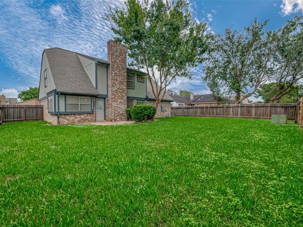 3022 Sam Houston Drive, Sugar Land TX 77479