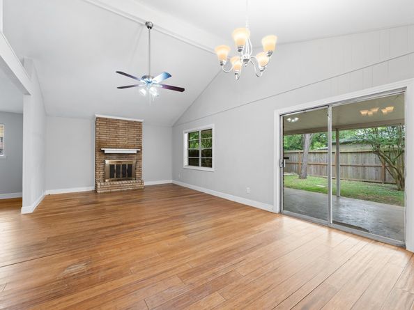 12331 Wedgehill Lane, Houston TX 77077