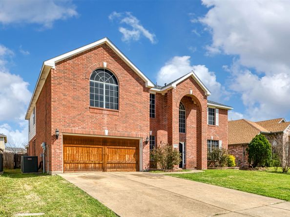 5112 Showdown Lane, Grand Prairie TX 75052