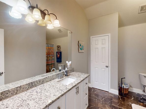 5112 Showdown Lane, Grand Prairie TX 75052