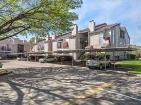 10855 Meadowglen Lane 1030, Houston TX 77042