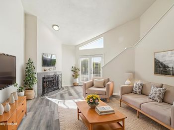 10855 Meadowglen Lane