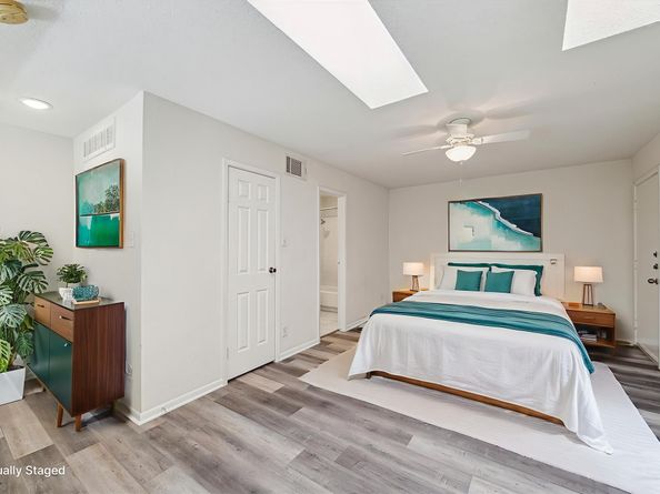 10855 Meadowglen Lane 1030, Houston TX 77042