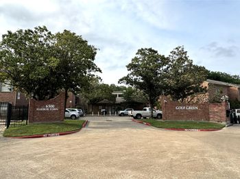 6500 Harbor Town Drive