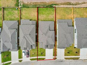 12023 Maple Oak Drive, Houston TX 77066