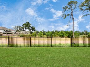 12023 Maple Oak Drive, Houston TX 77066