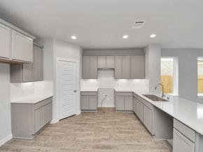 12023 Maple Oak Drive, Houston TX 77066