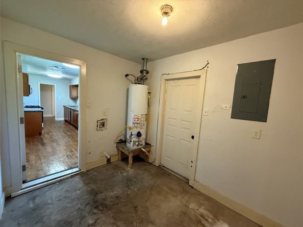 10317 Kelburn Drive, Houston TX 77016