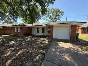 10317 Kelburn Drive, Houston TX 77016