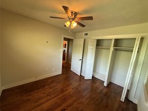 10317 Kelburn Drive, Houston TX 77016