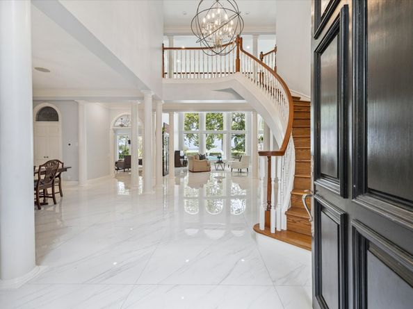 1623 Scenic Shore Drive, Kingwood TX 77345