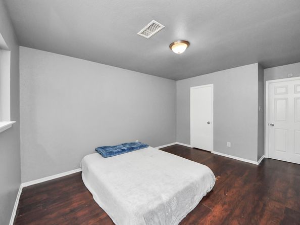 8931 Jackwood Street, Houston TX 77036
