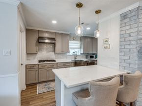 2827 Fontana Drive, Houston TX 77043